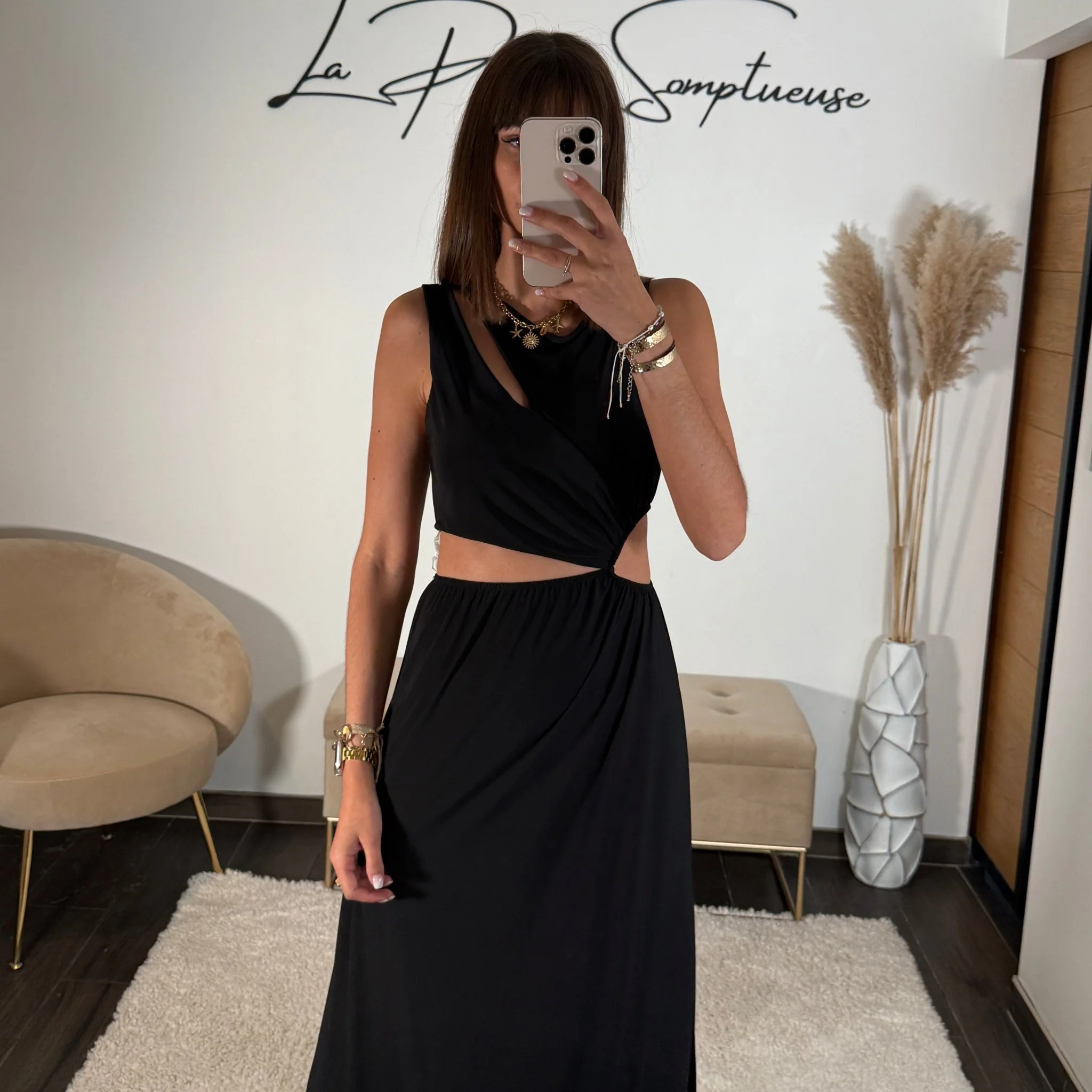 ROBE ASYMETRIQUE NOIR LOUISE - Image 3