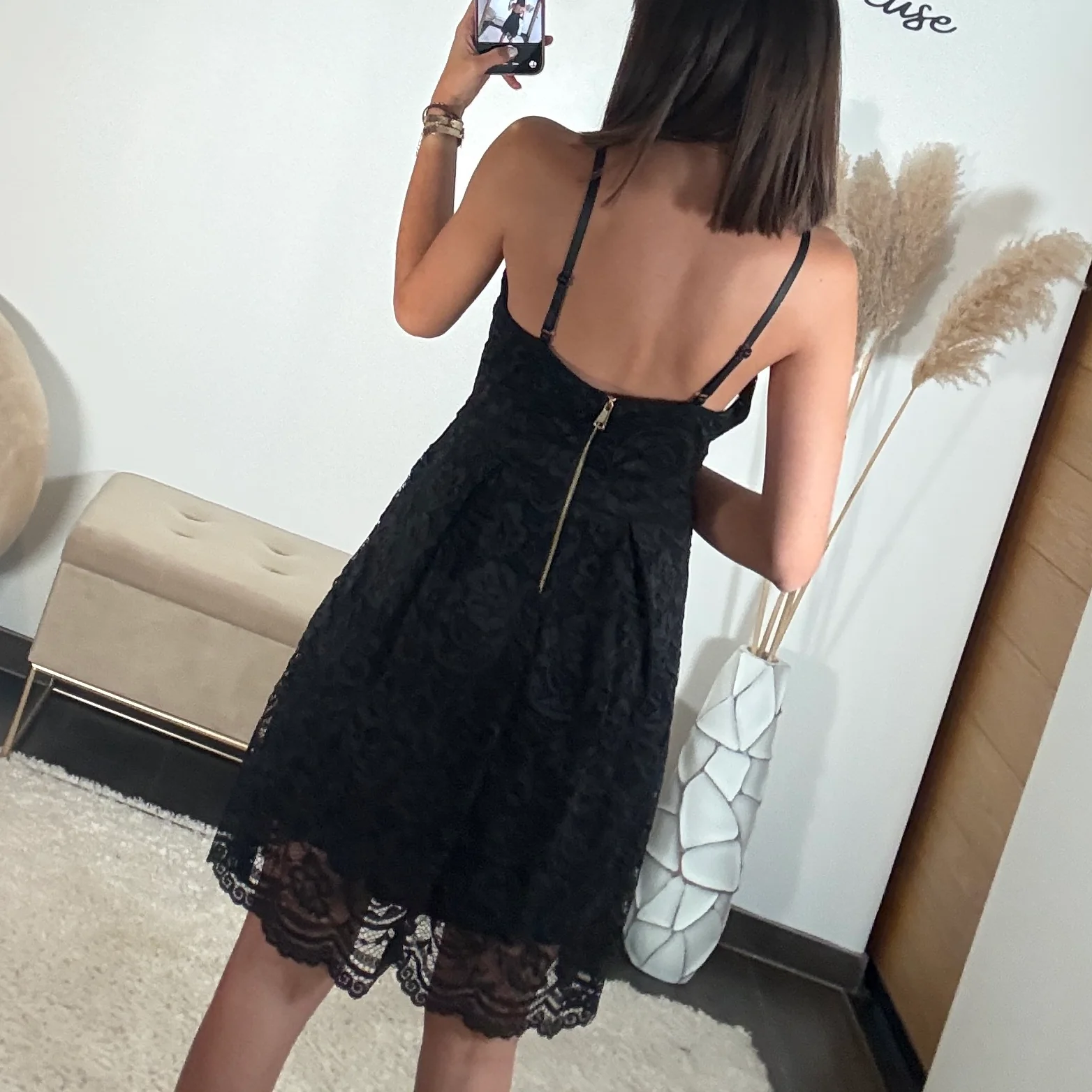 ROBE DENTELLE NOIRE EMILIE - Image 3