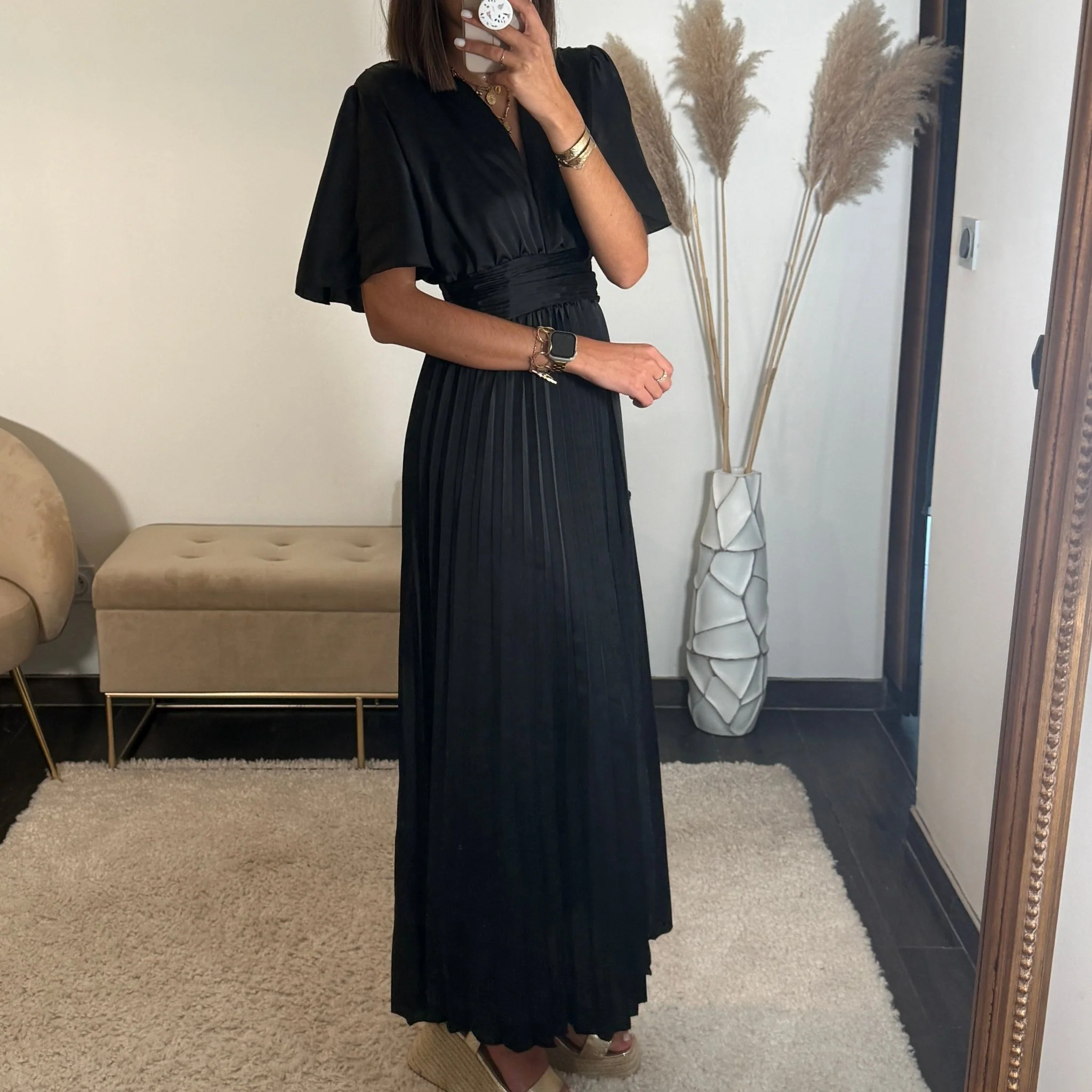 ROBE SATIN NOIRE ALBA - Image 3